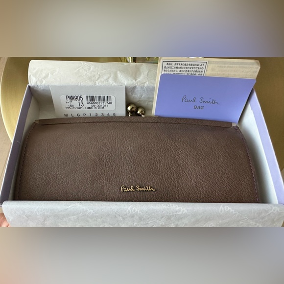 Paul Smith Handbags - New Paul Smith Kiss Lock Wallet w/Box